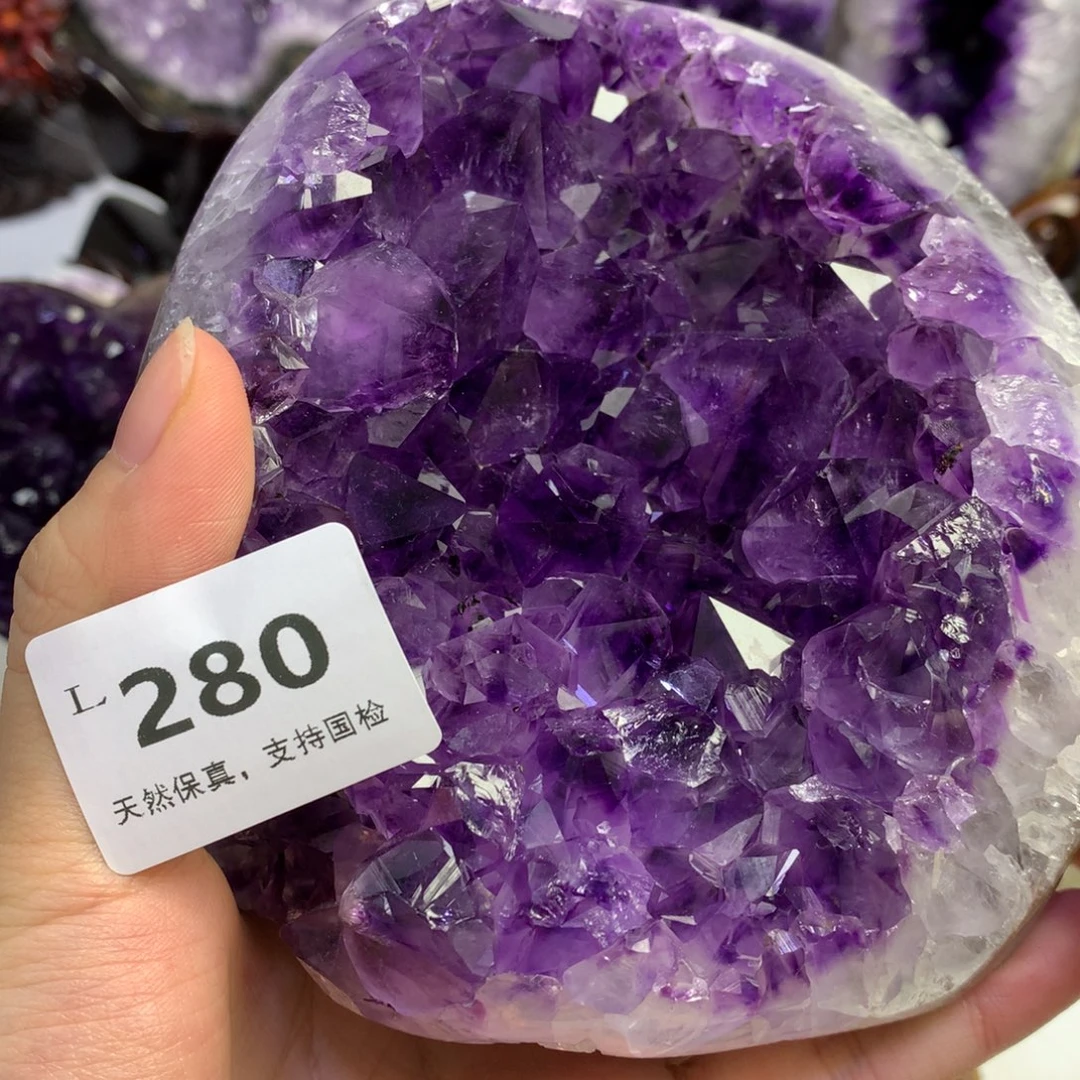 未镶嵌大型摆件（非配饰）紫晶