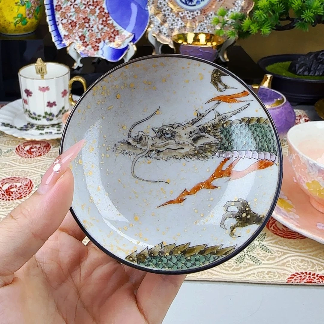 她家陶瓷真好看呀