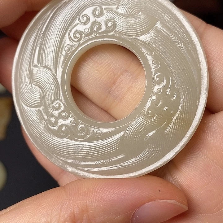 和田玉（糖玉）未镶嵌车挂随****禄