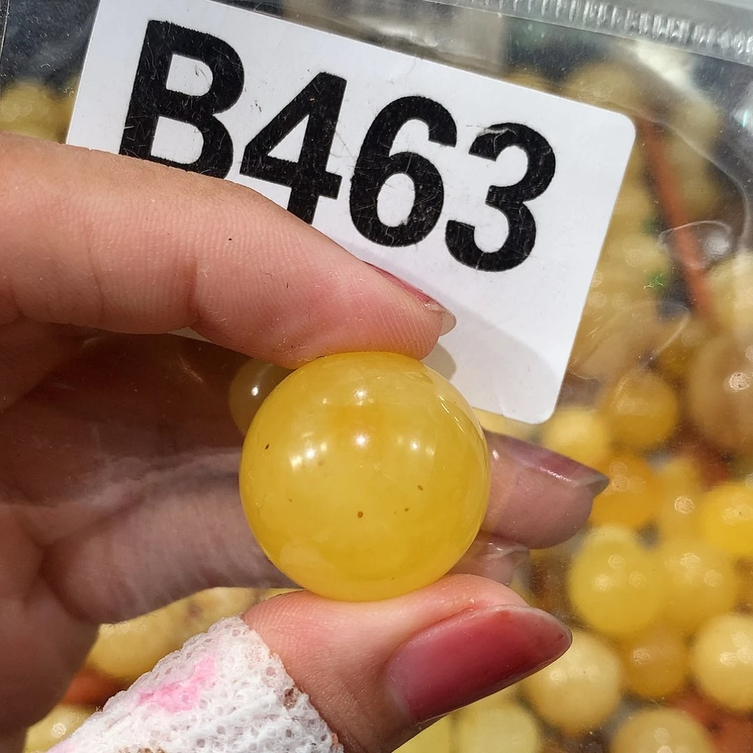 未镶嵌琥珀珠宝奇石
