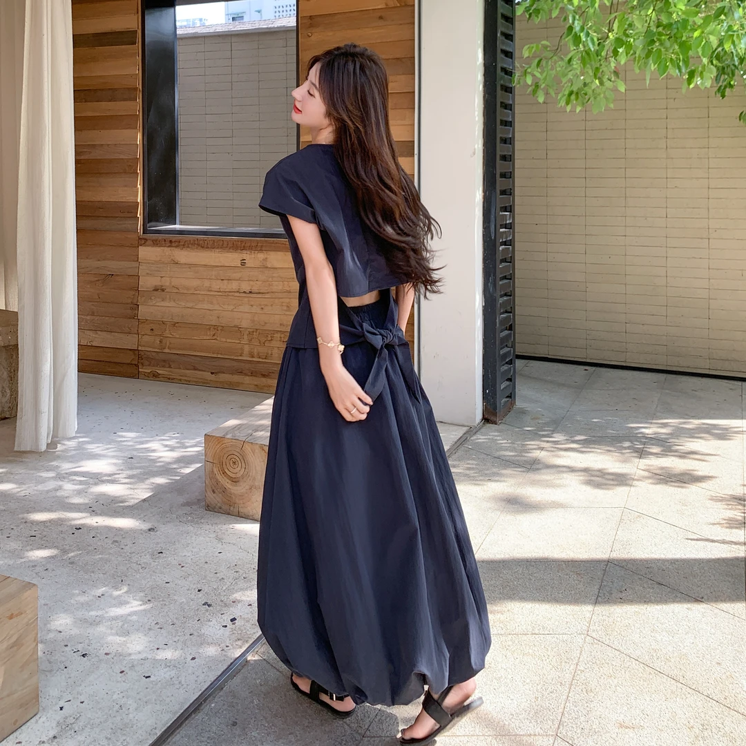 藏青色时尚套装夏季显瘦短袖长裙镂空设计感小众花苞半身裙两件套