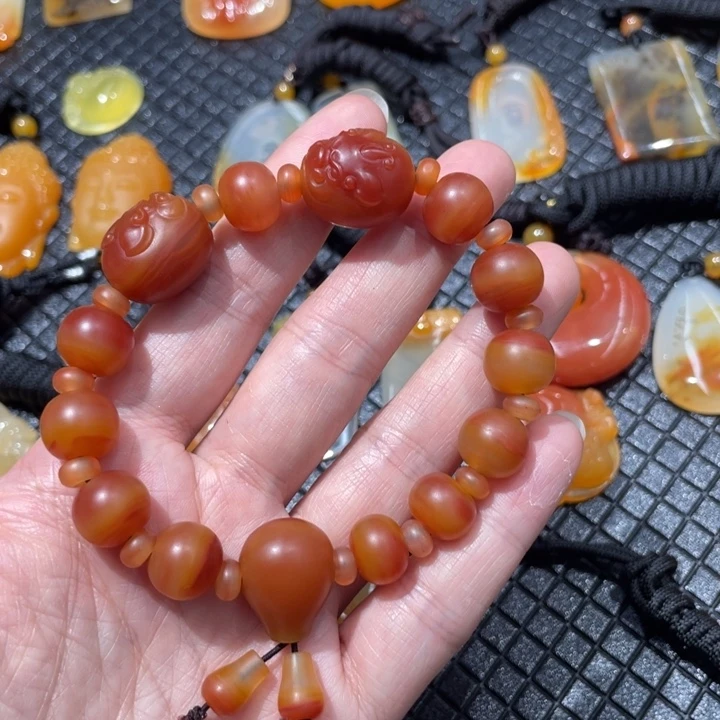 石英质玉（黄龙玉）未镶嵌笔搁