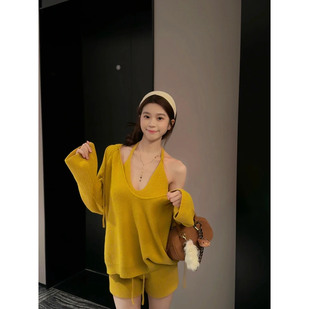 喵喵 连帽针织衫女秋季新款宽松慵懒风外套长袖复古上衣三件套A61