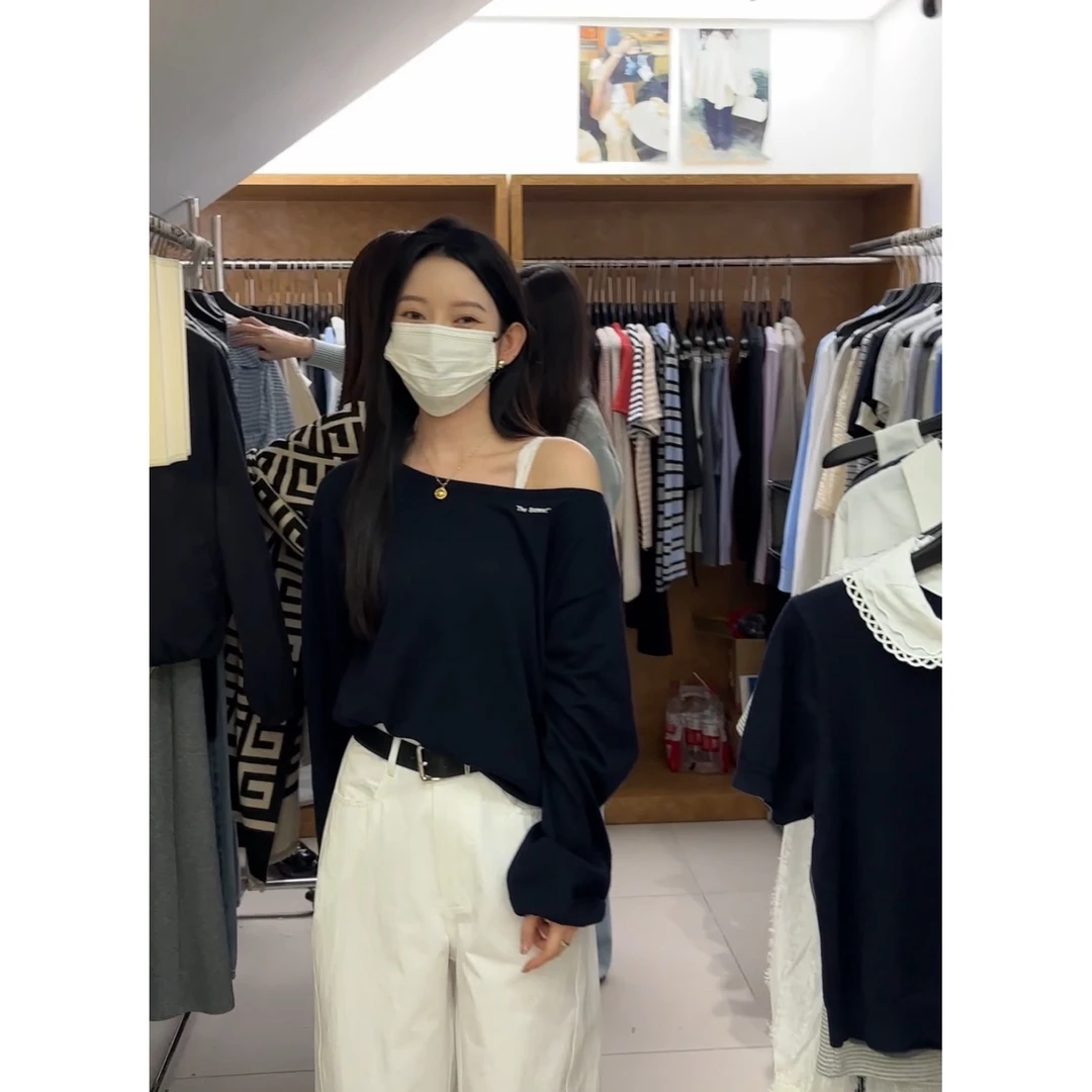 25928#【miu系慵懒纯欲感~】斜肩显瘦百搭刺绣针织衫