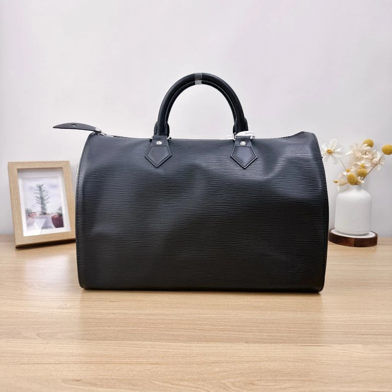 95新 LouisVuitton/路易威登 枕头包/单肩包/0342