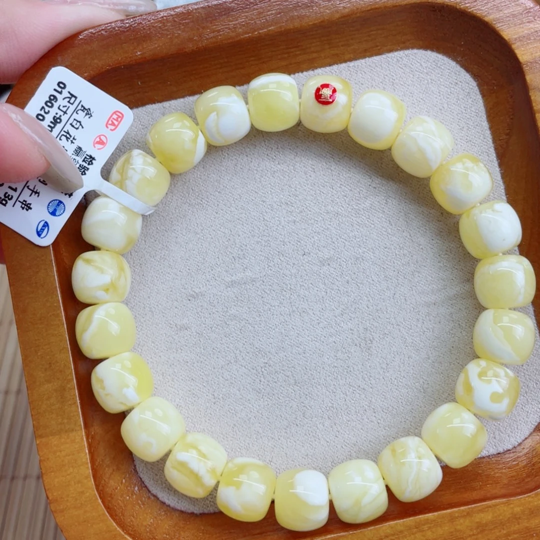 未镶嵌蜜蜡裸石蜜蜡55