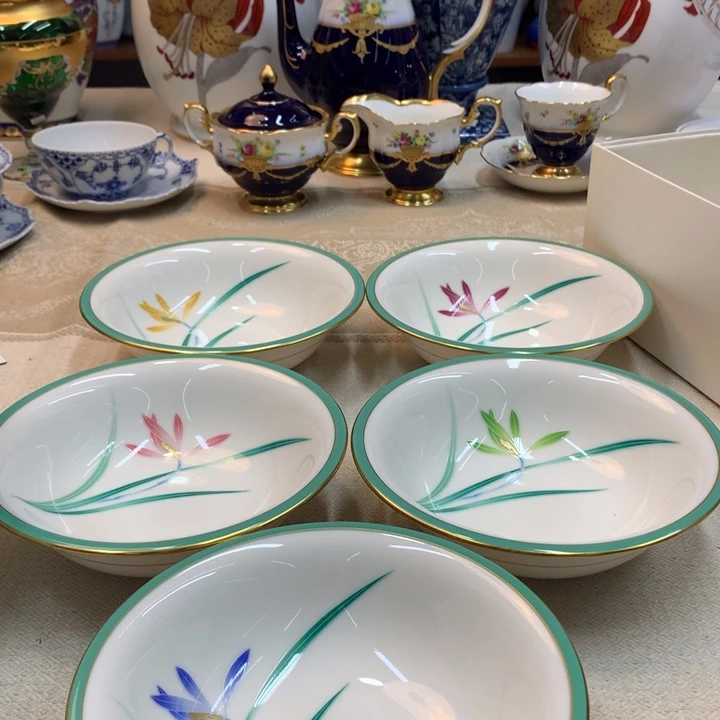 紫砂金瓷阁精品瓷器店