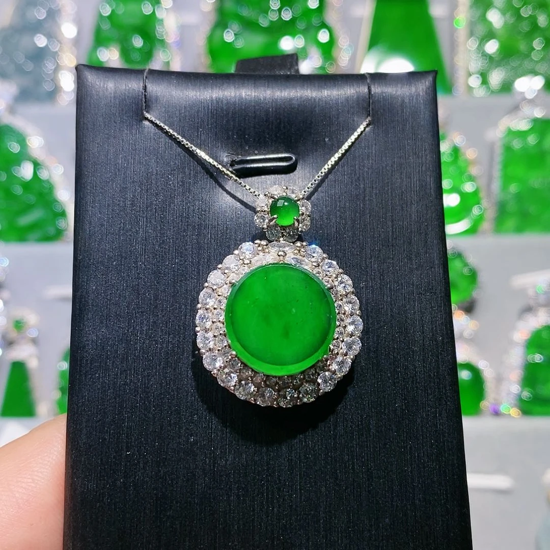 翡翠未镶嵌颈饰吊坠10