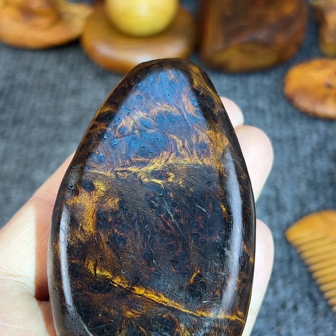 用***2崖柏太行崖柏雷击木瘤花手把件