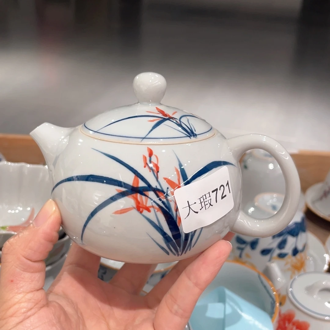 釉下手绘茶具微瑕