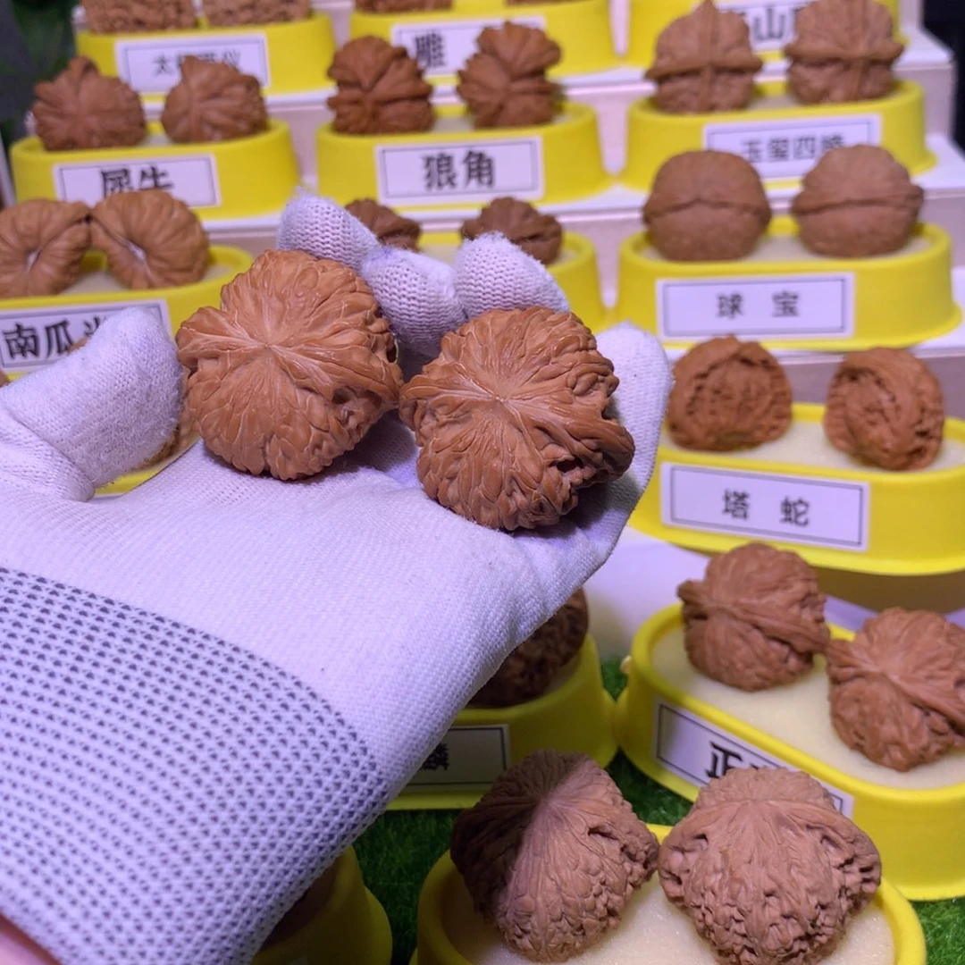 一***高桃核吊坠正磨盘全品矮桩
