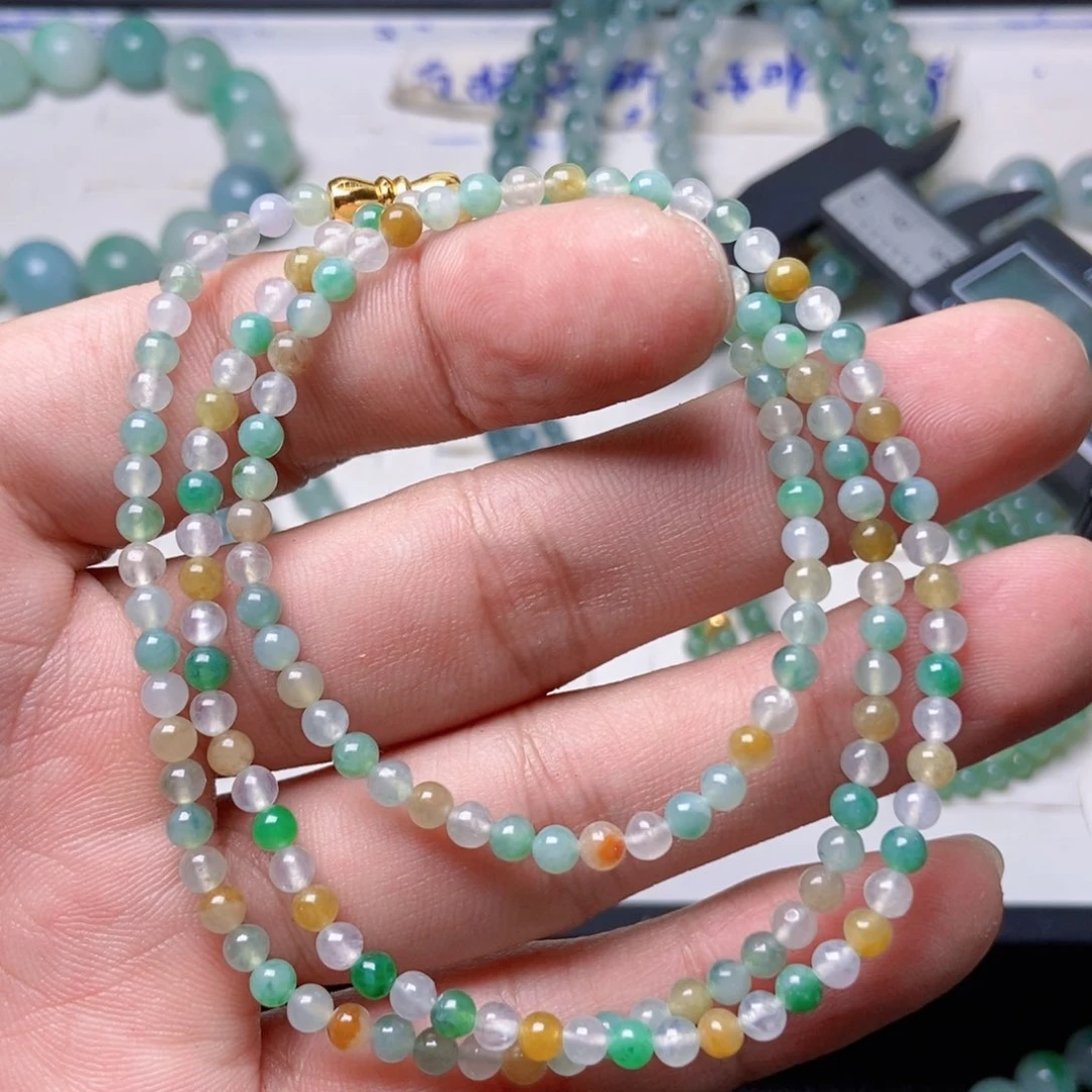 定制翡翠未镶嵌两**?项链