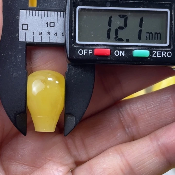 蜜蜡未镶嵌裸石19杂