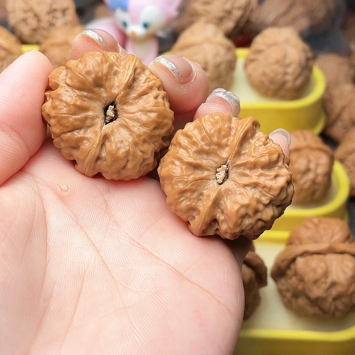 文玩核桃吊坠什**好蛤蟆