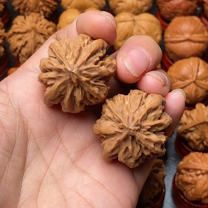 吊坠文玩核桃八棱