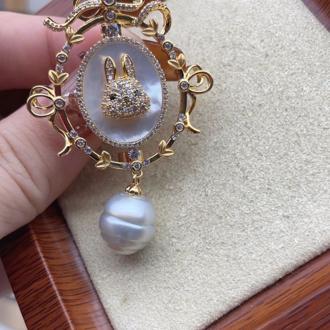 胸饰未镶嵌海水珍珠W16