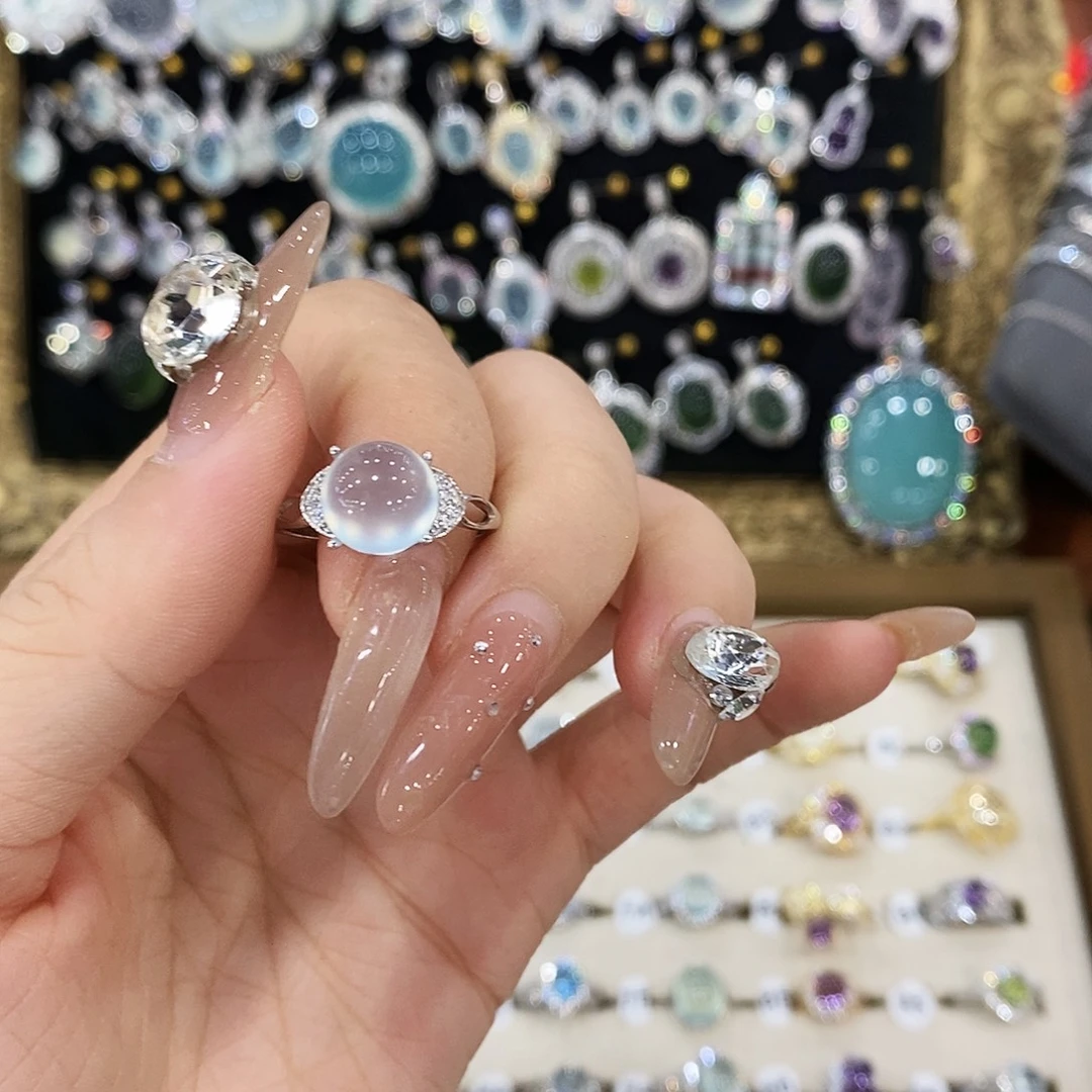 K***0银S925镶嵌蛇纹石玉颈饰