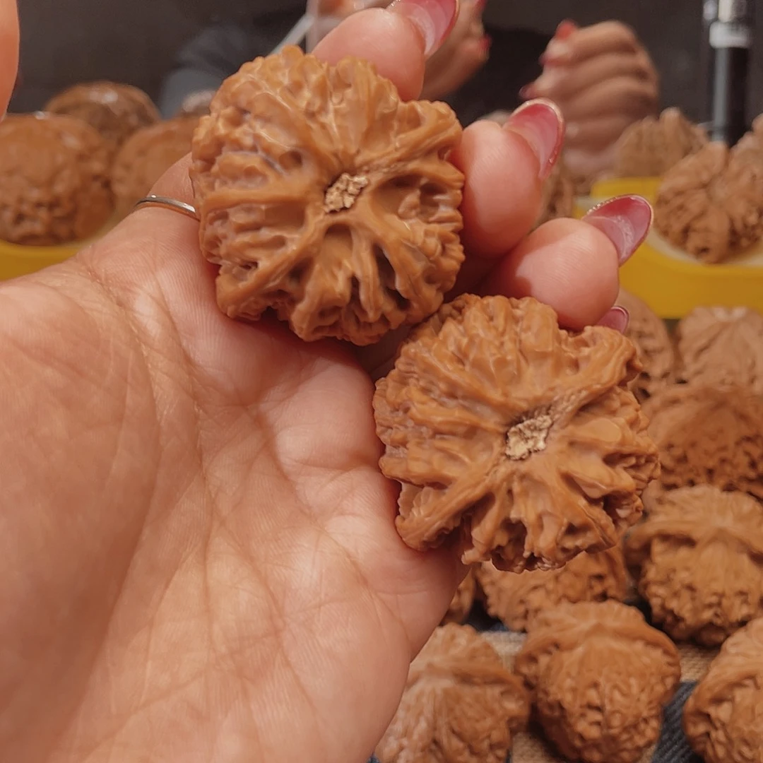 吊坠文玩核桃41苹果园