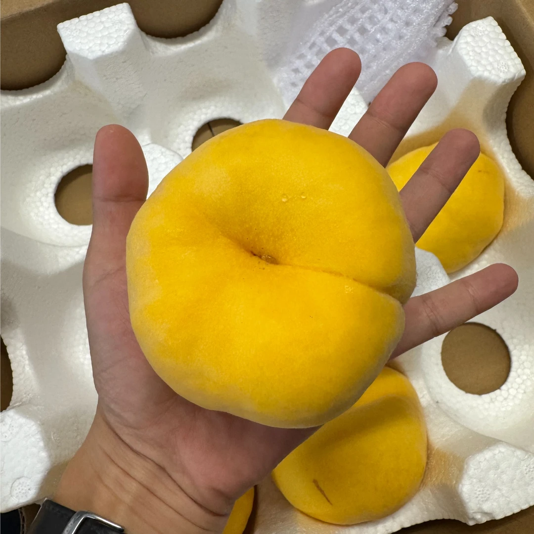 【推荐软吃】中蟠102 陕西 清香型毛蟠桃 硬吃脆肉 软吃爆汁 4.5斤