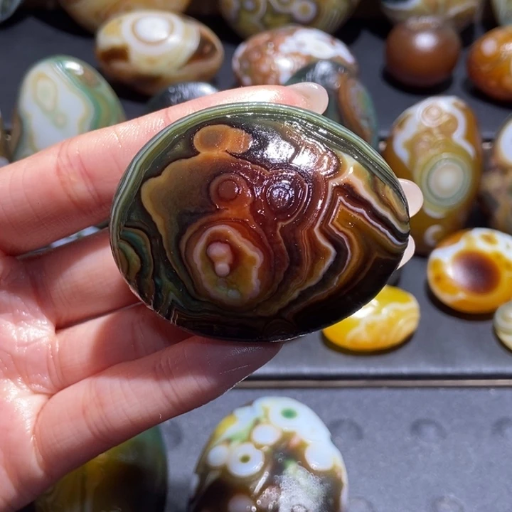 【闪购商品】未镶嵌玛瑙/玉髓珠宝奇石d d