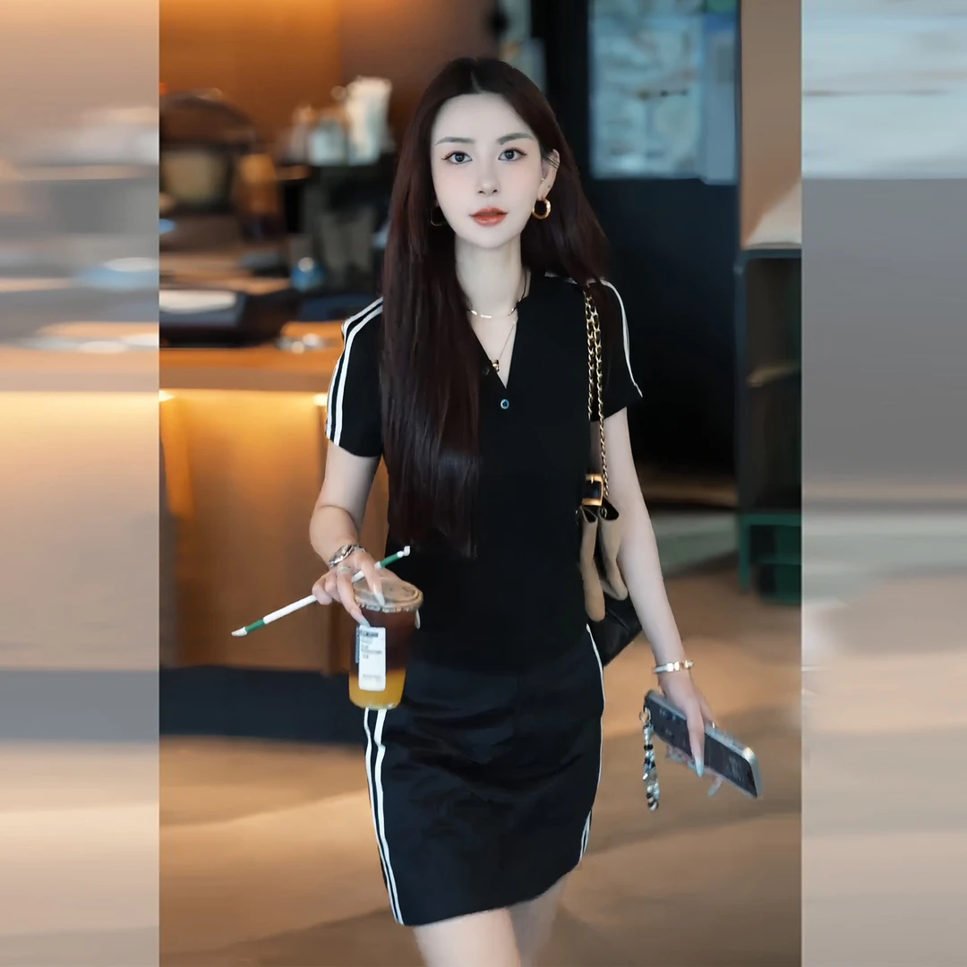 巨好看的夏装一整套减龄小个子休闲运动风条纹短袖短裙两件套装女