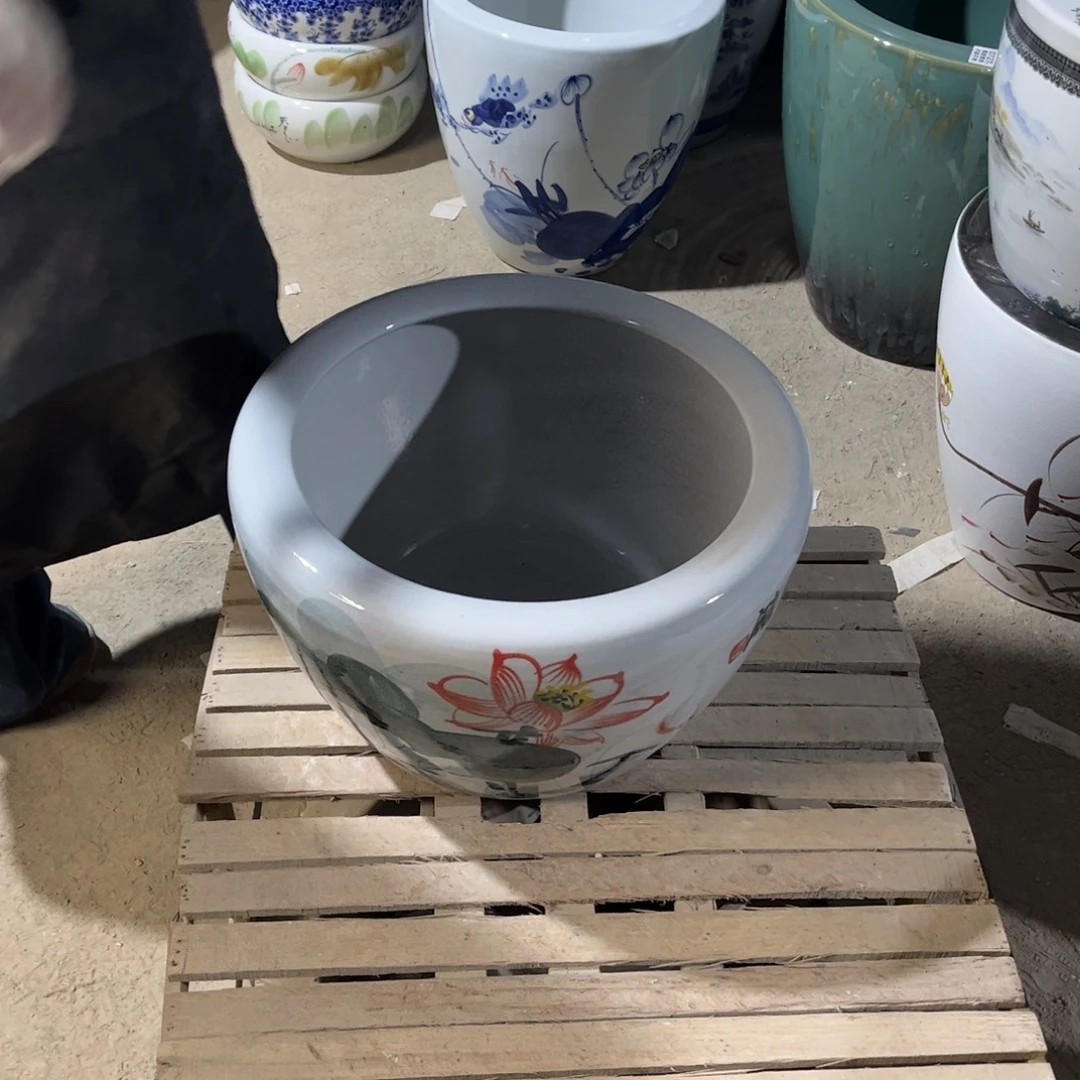 瓷片圆口红荷花40.888888