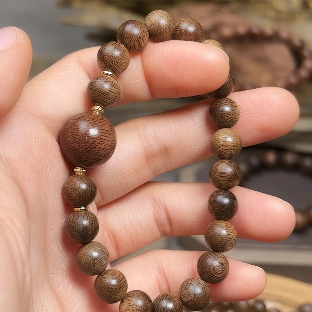 沉香手串越南芽庄绿棋楠08➕富森红土玉化料顶珠1.4设计