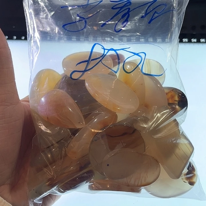 L****玛瑙/玉髓未镶嵌吊坠(不含链)