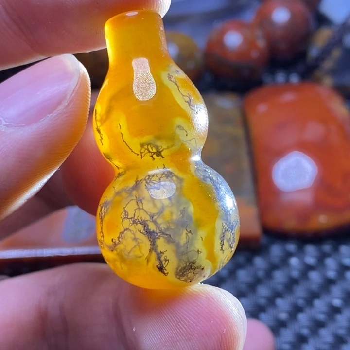 玛瑙/玉髓颈饰未镶嵌远**嚣