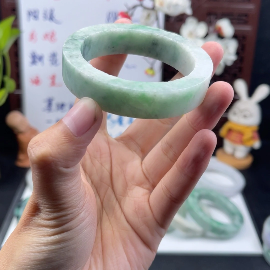 定制翡翠未镶嵌正圈