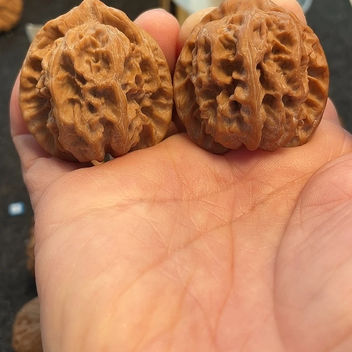 你***乐把件文玩核桃曹大龙