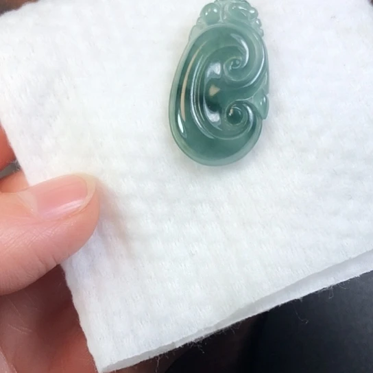 翡翠未镶嵌颈饰缅甸A货，每天下午1点半开播