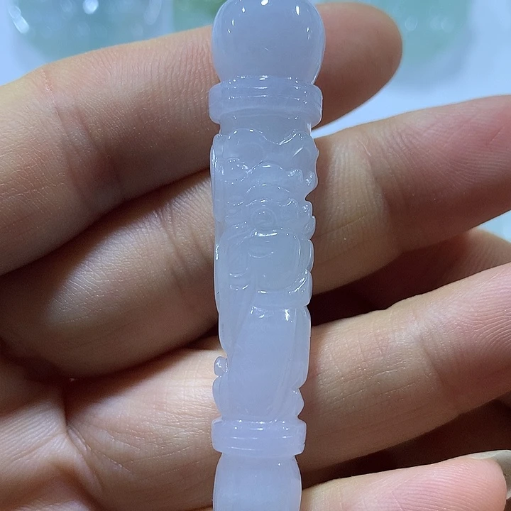 翡翠未镶嵌颈饰天然翡翠A货吊坠