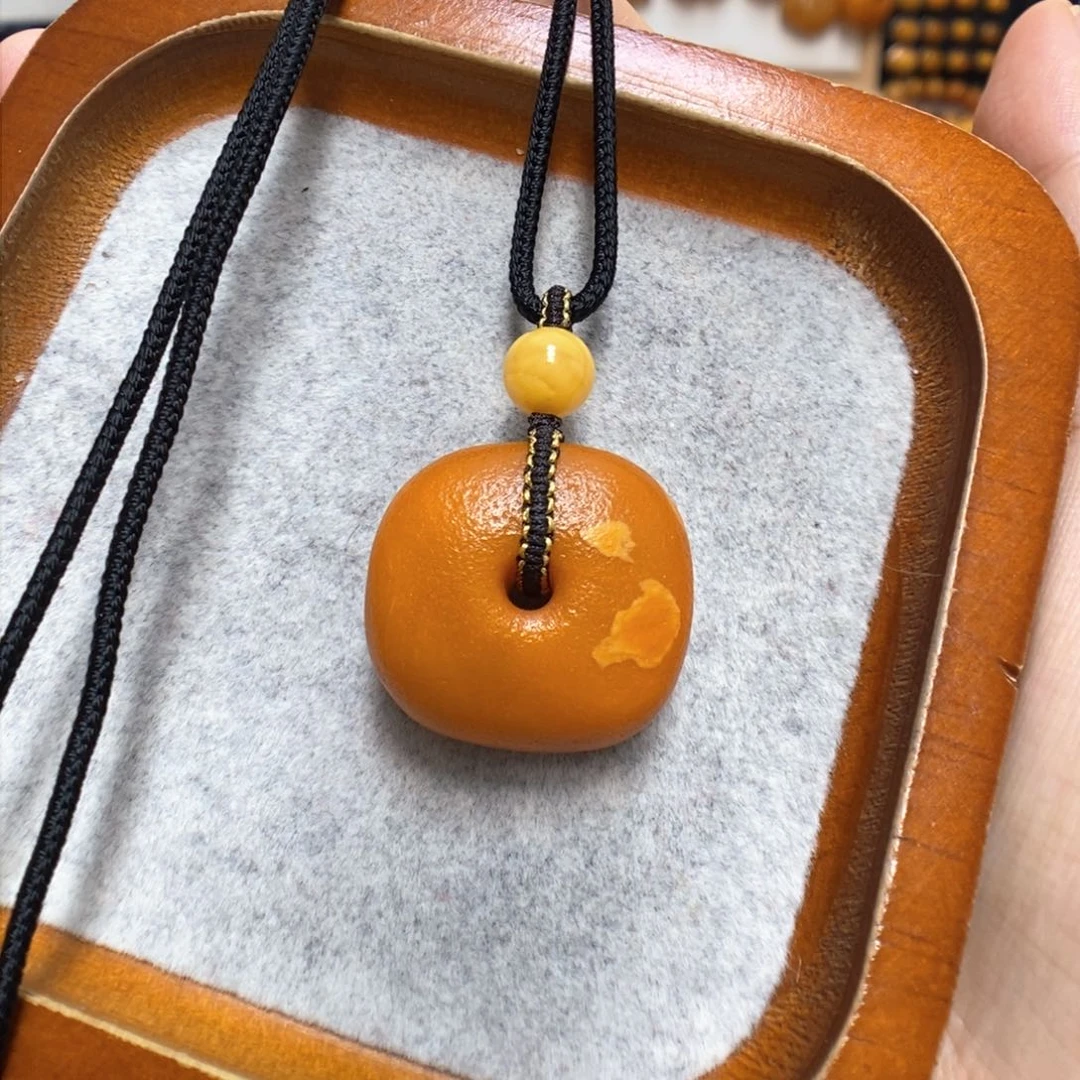 蜜蜡颈饰未镶嵌蜜蜡