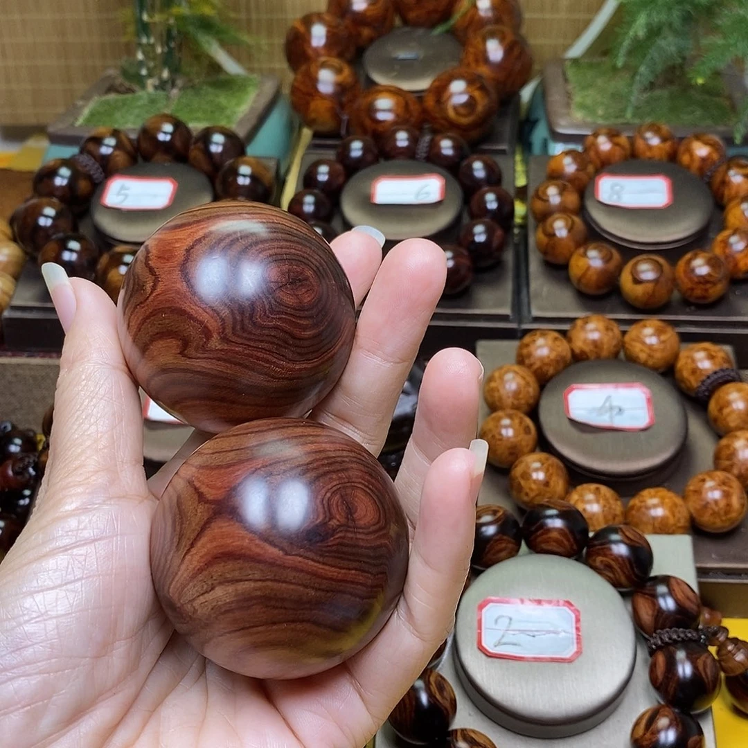 乙***人花梨木类5.0-5.0-5.0