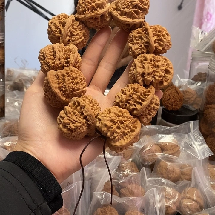 文玩核桃把件46官帽手持