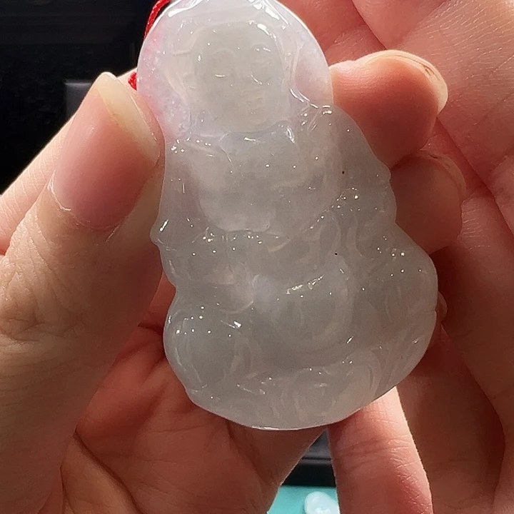 颈饰未镶嵌翡翠观音