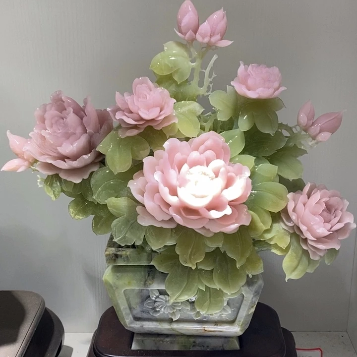 未镶嵌蛇纹石玉（覆膜）珠宝奇石