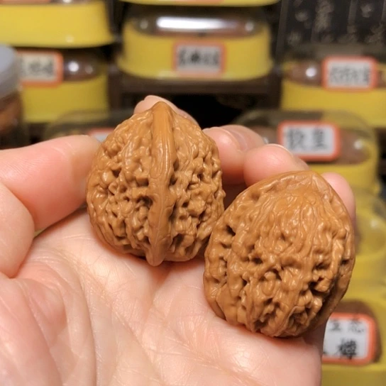 特价秒杀：蚂蚁王手捻30尺（不退不换）