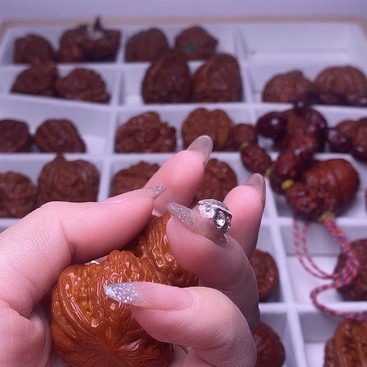 梵***尘文玩核桃吊坠文玩