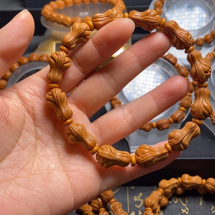 手串桃核白菜手串13