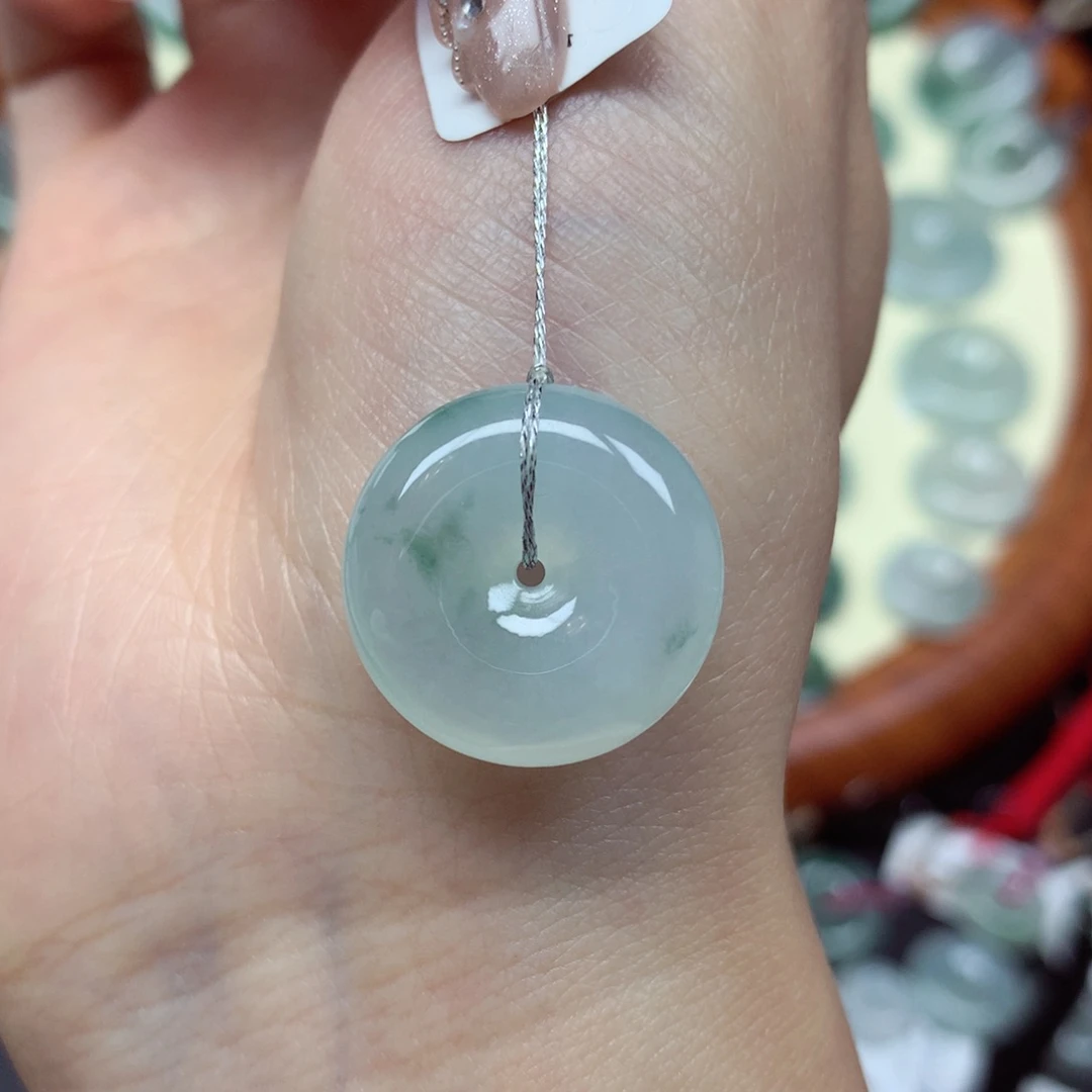 翡翠未镶嵌颈饰吊坠19.4/6mm