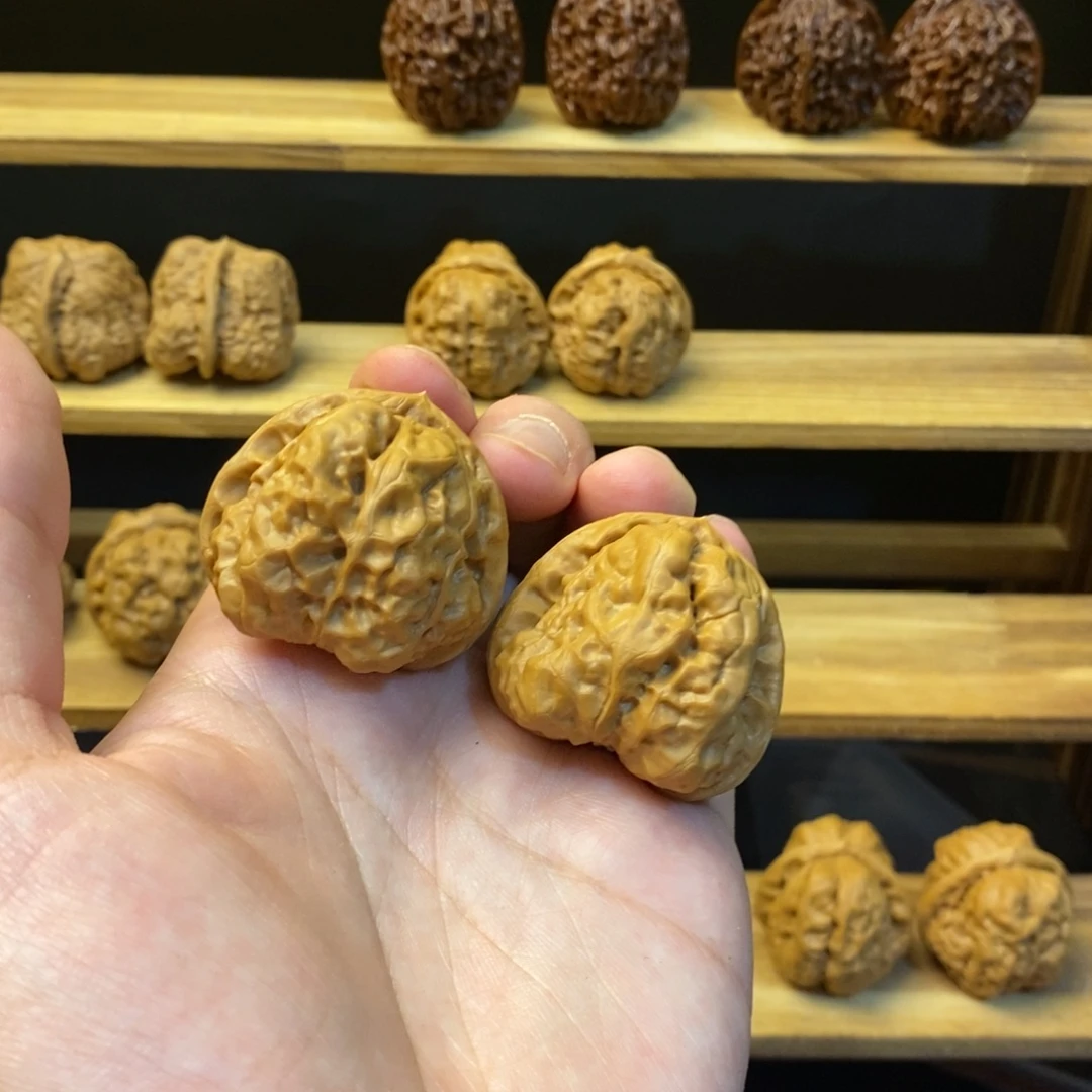 千***逐吊坠桃核蛤蟆头40