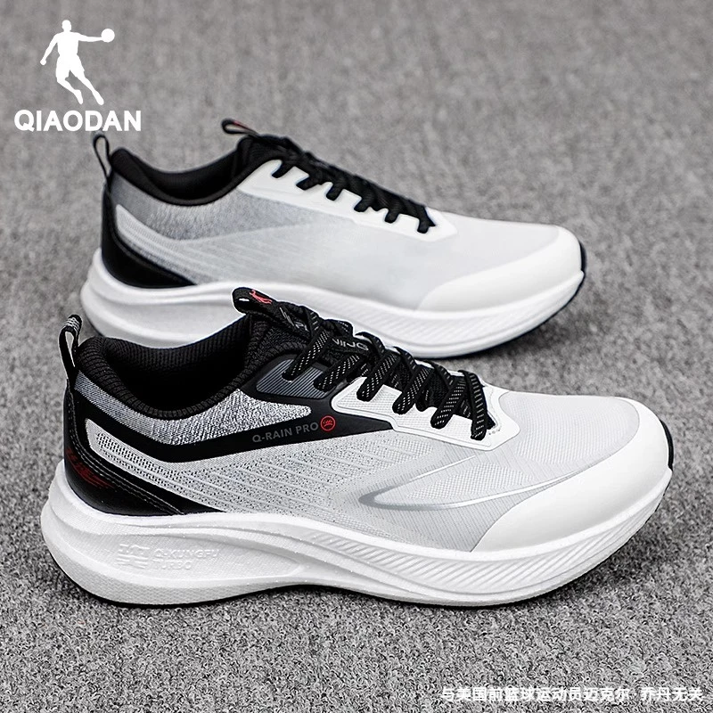 乔丹飞速LITE跑步鞋男秋季防泼水2025新款男士运动专业减震跑鞋