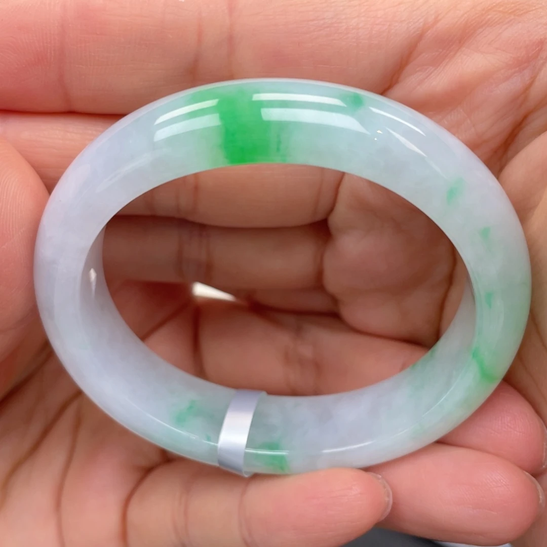 未镶嵌手镯（贵妃镯）翡翠缅甸翡翠