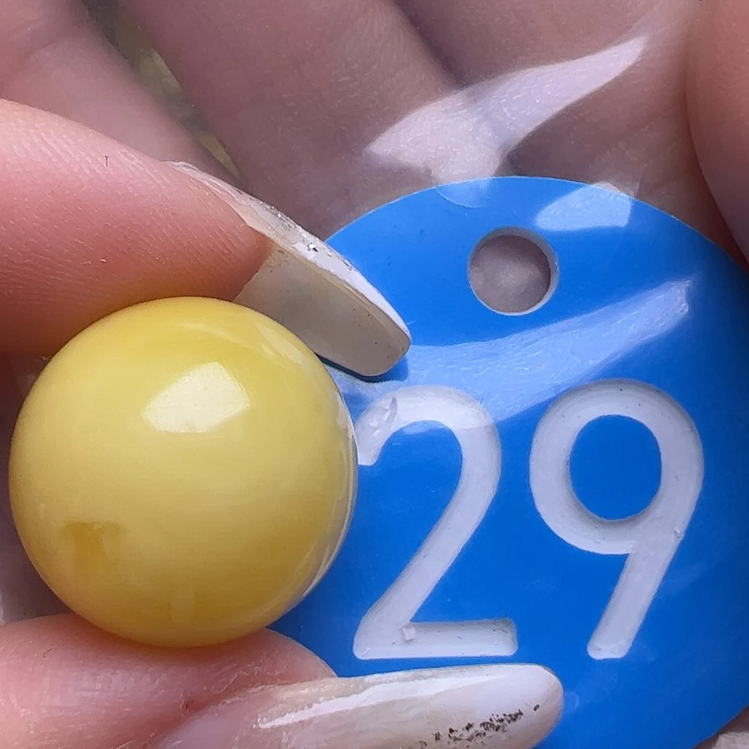 未镶嵌蜜蜡裸石微瑕17mm圆珠