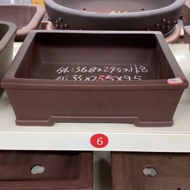 紫砂花盆储**紫砂花盆