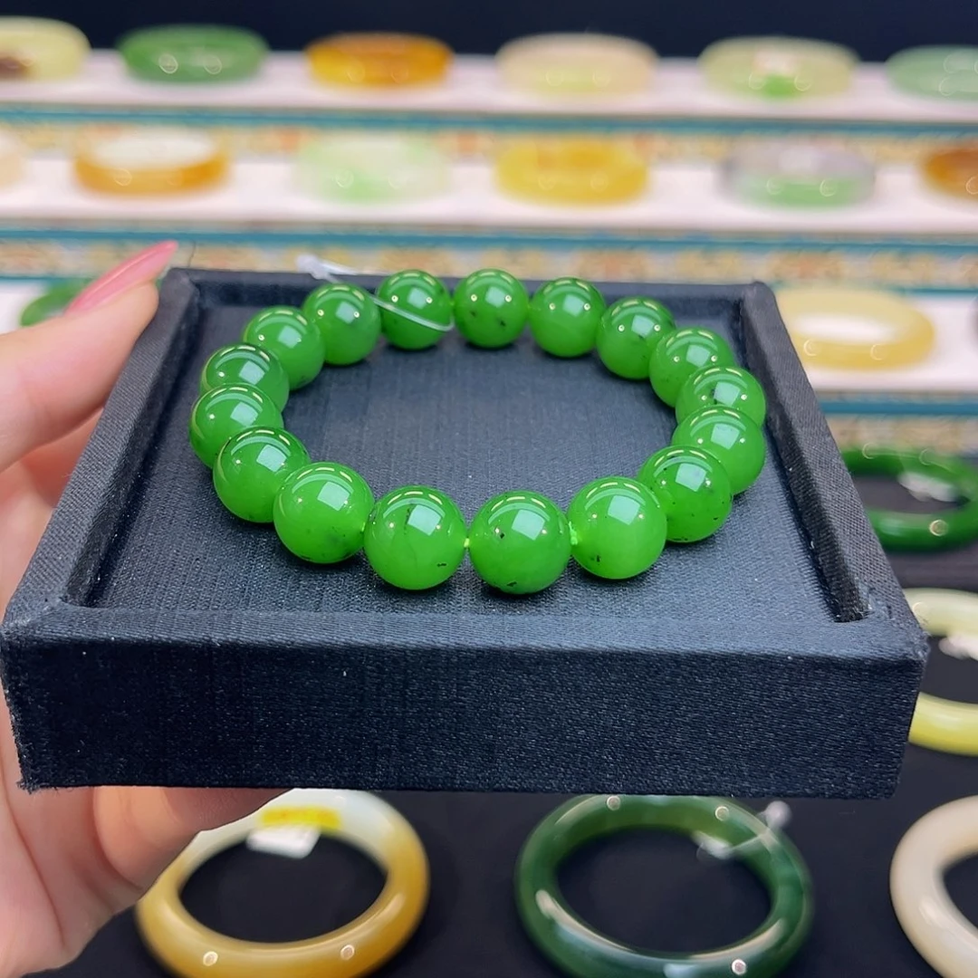 未镶嵌手串和田玉乌兰乌德市高色翠果绿