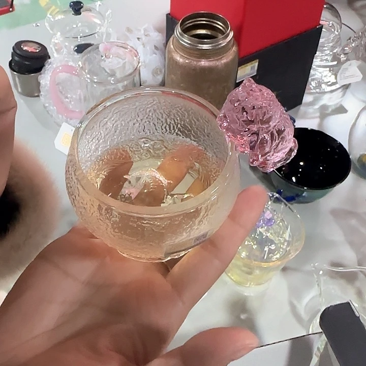 ヅ****招财猫粉色杯子哈哈哈