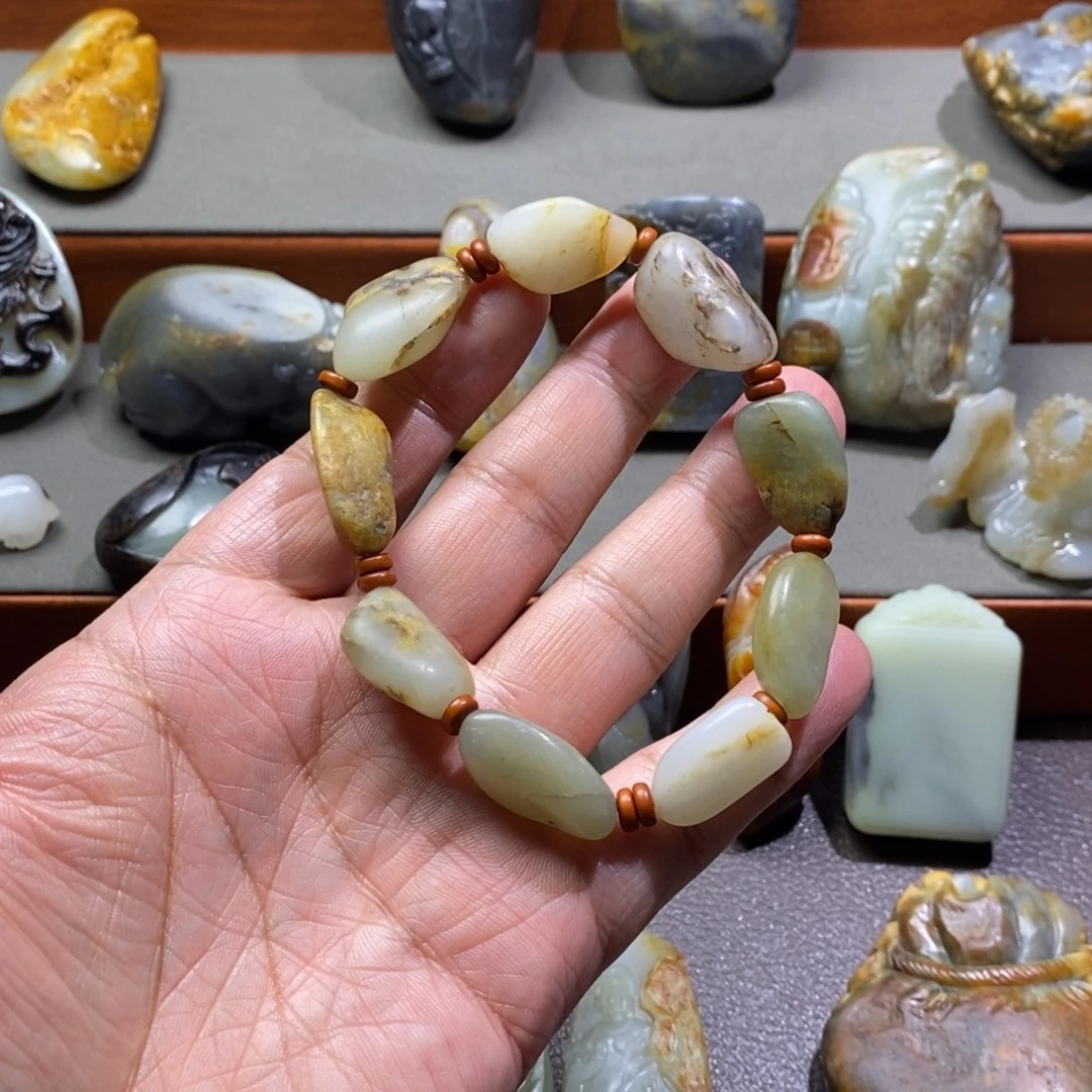 未镶嵌和田玉把件